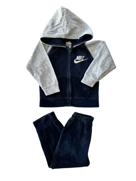 Nike - Navy & Grey Velour Tracksuit - Size 3
